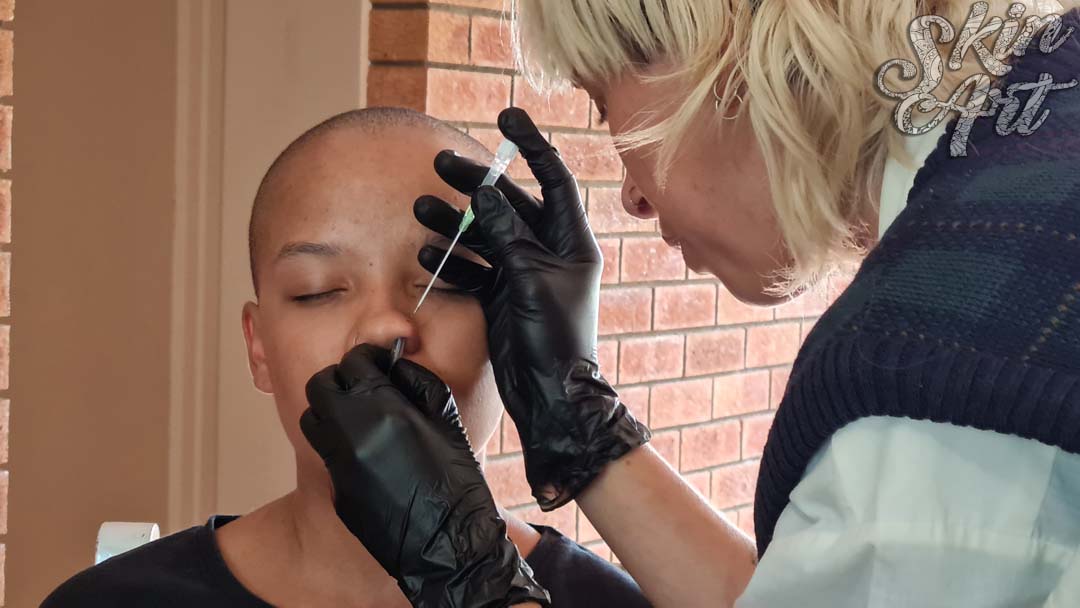 Skinart body piercing training archive photograph 28
