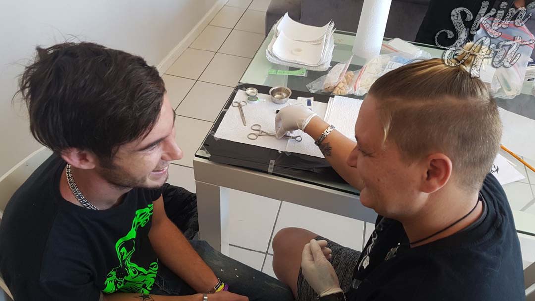 Skinart body piercing training archive photograph 22