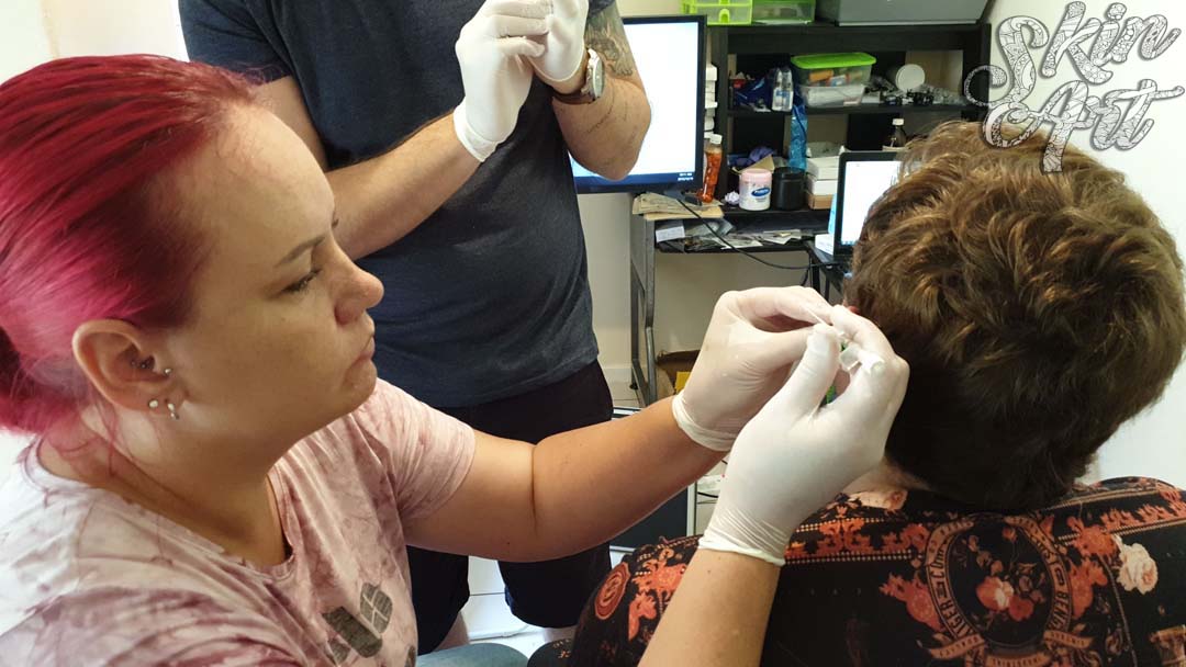 Skinart body piercing training archive photograph 6